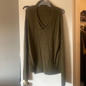 Olive green sweater size XL